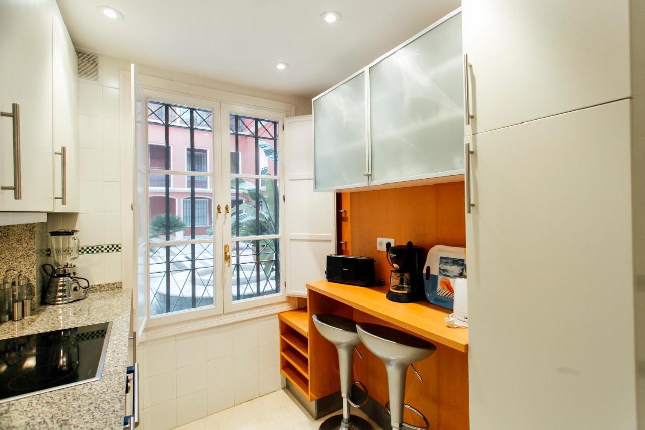 Wide With Terrace- 2bd 1bth- Santa Cruz Sevilla